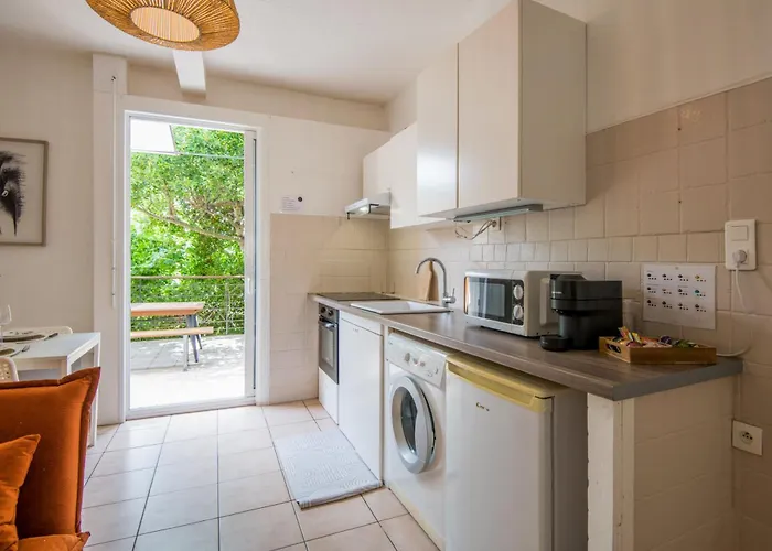 Apartment Le Canopee 3 Pers F1 Terrasse Fibre Centre-ville *