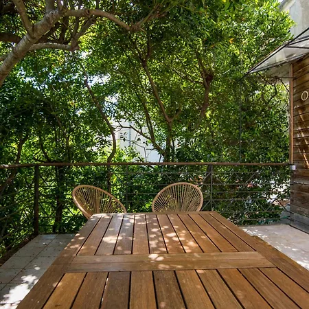Apartment Le Canopee 3 Pers F1 Terrasse Fibre Centre-ville Millau